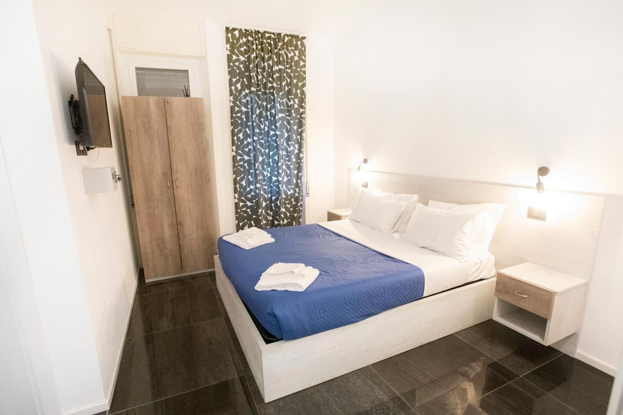 Hall Inn B&B In Chiostro Napoli Bagian luar foto