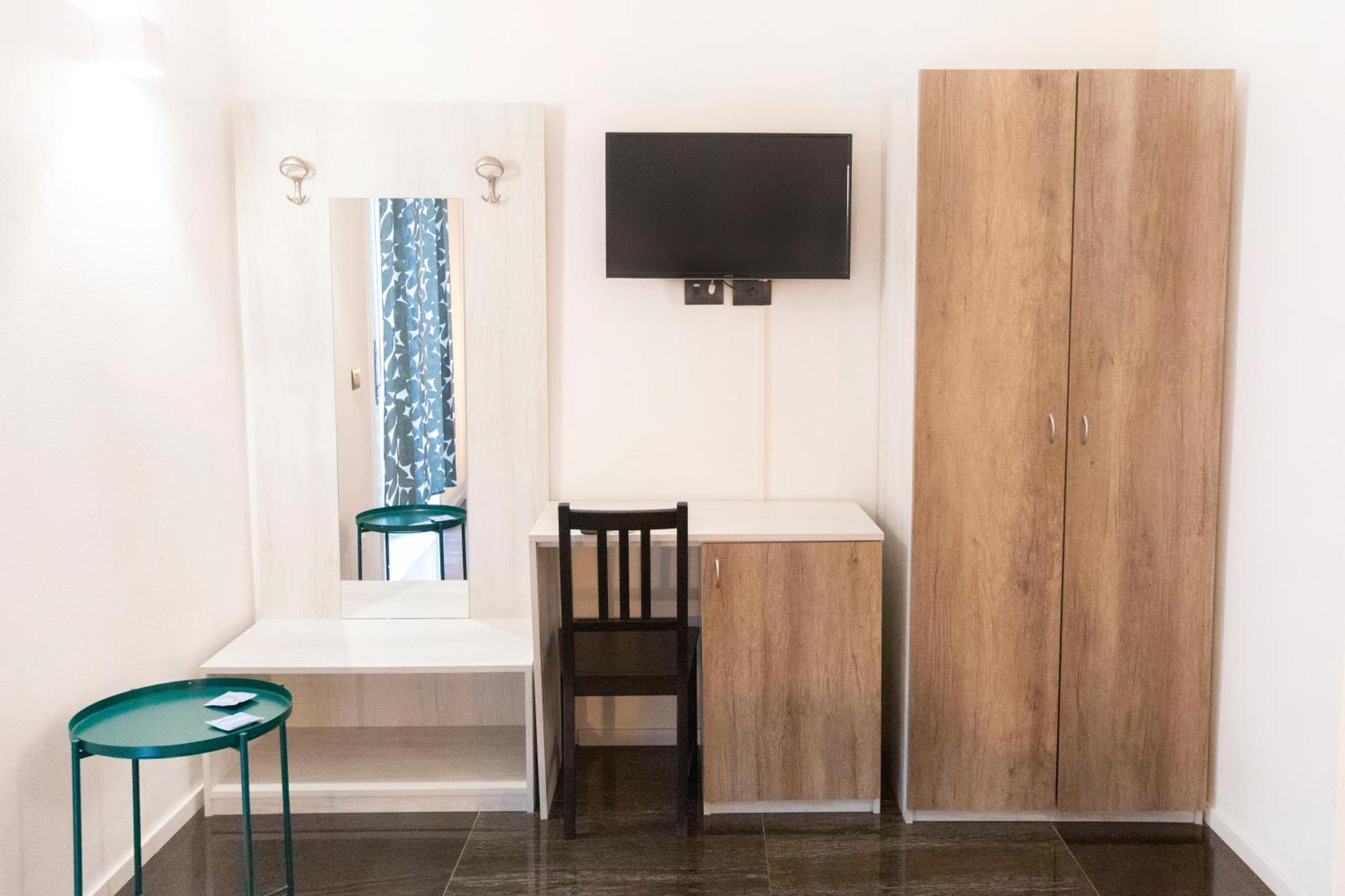 Hall Inn B&B In Chiostro Napoli Bagian luar foto