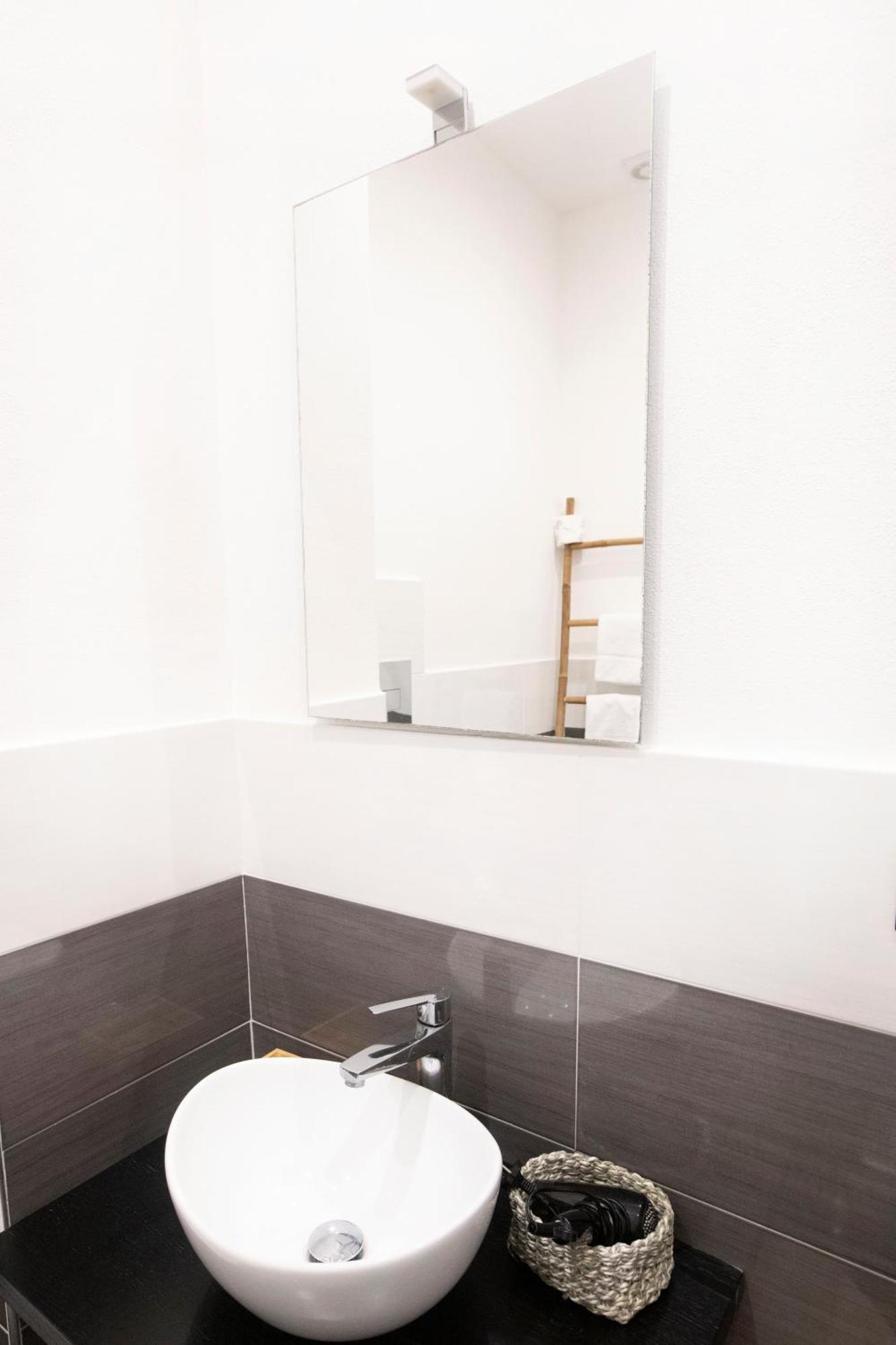 Hall Inn B&B In Chiostro Napoli Bagian luar foto