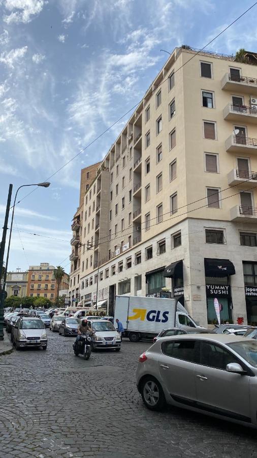 Hall Inn B&B In Chiostro Napoli Bagian luar foto